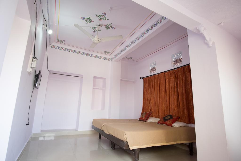 Devi Vilas Guest House أُودايبور المظهر الخارجي الصورة