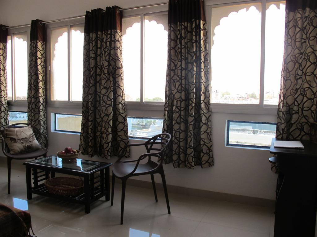 Devi Vilas Guest House أُودايبور المظهر الخارجي الصورة