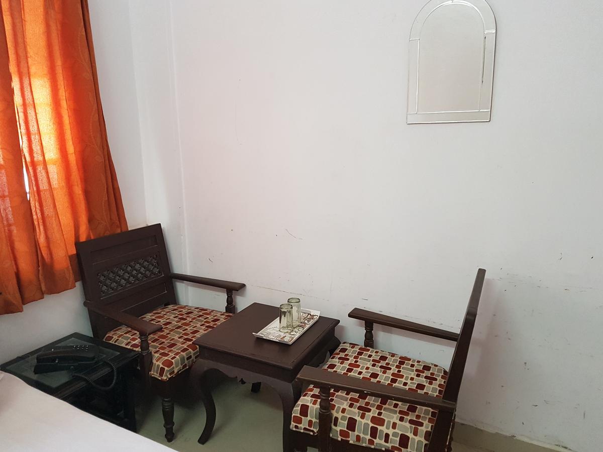 Devi Vilas Guest House أُودايبور المظهر الخارجي الصورة