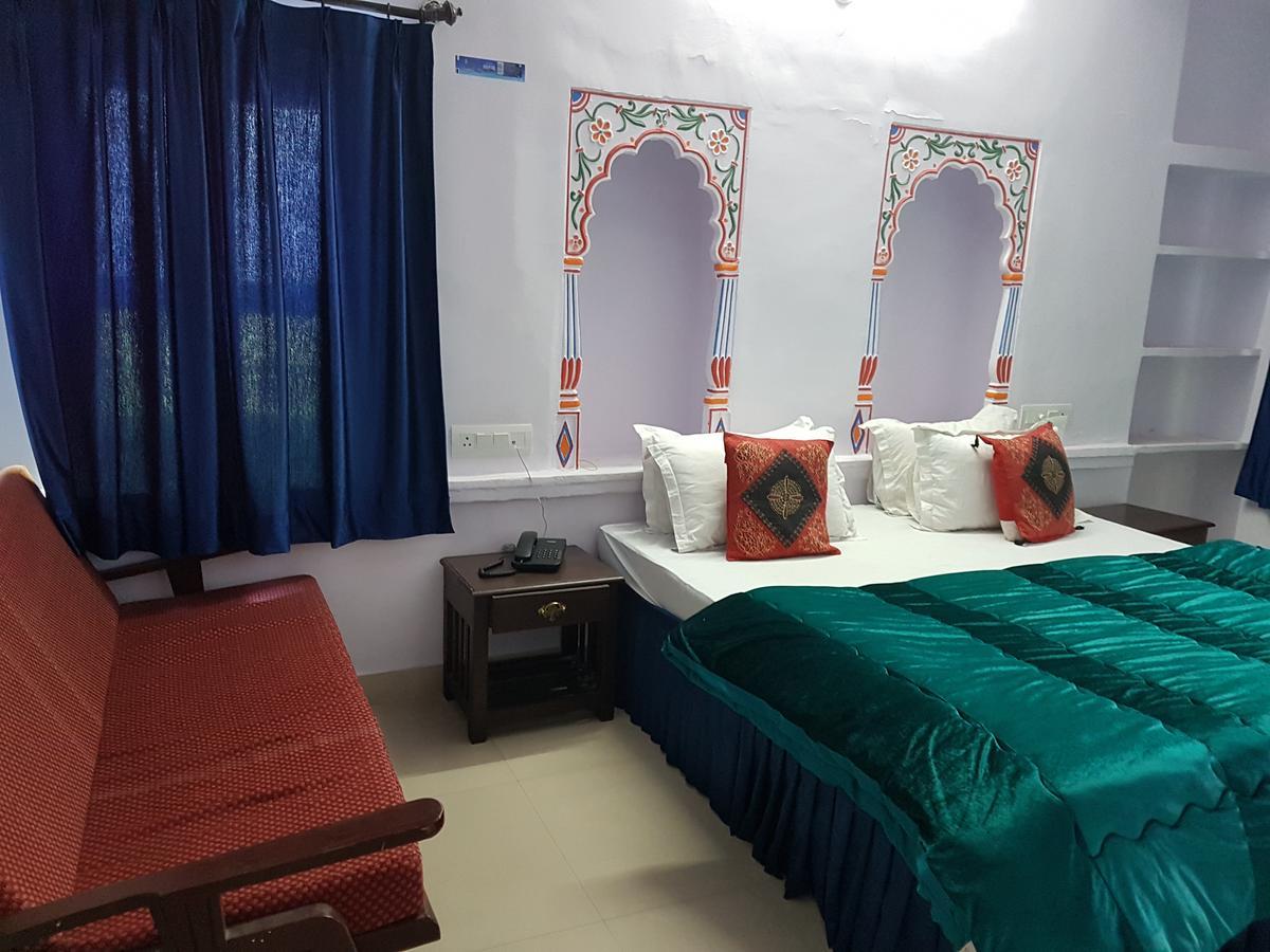 Devi Vilas Guest House أُودايبور المظهر الخارجي الصورة
